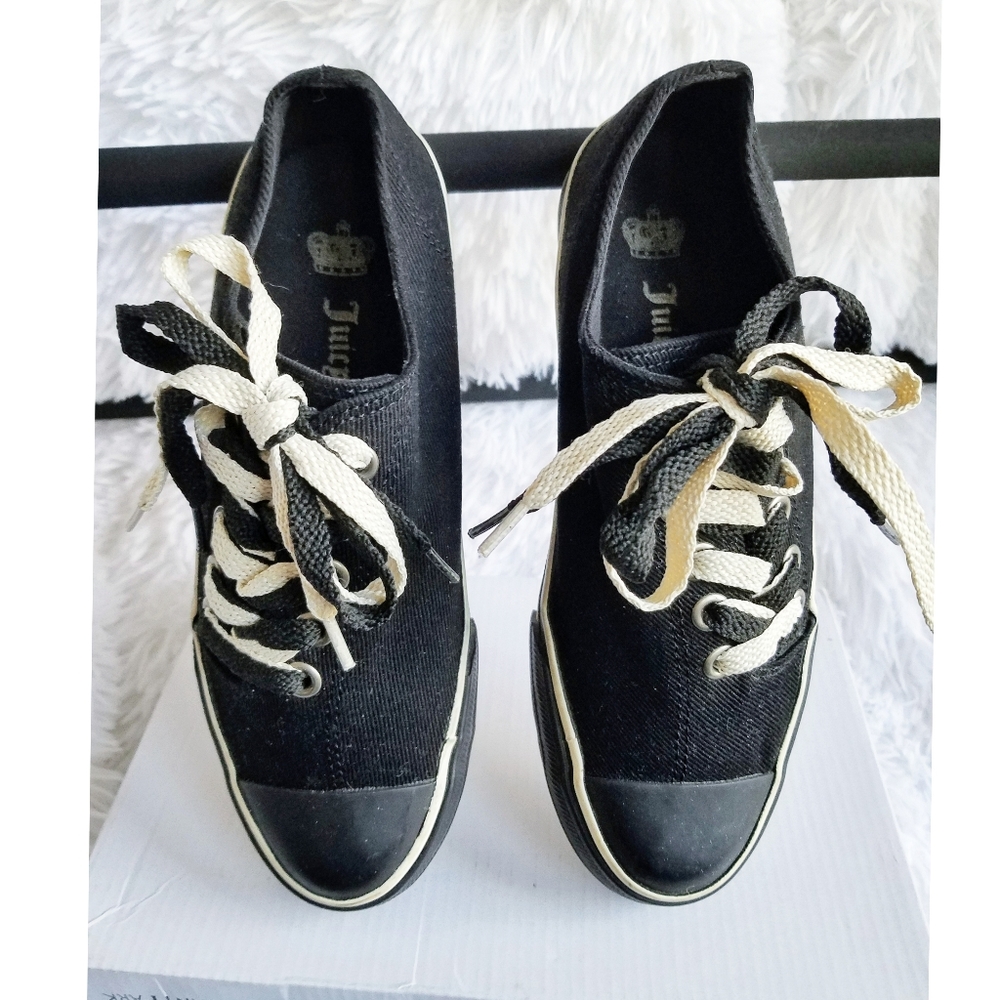 Juicy Couture $129 sneakers, FINAL PRICE! black and white size 6.5 - Picture 5 of 12
